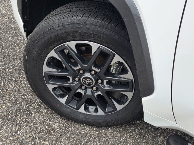 Used 2023 Toyota Tundra Limited AWD/4WD image 48