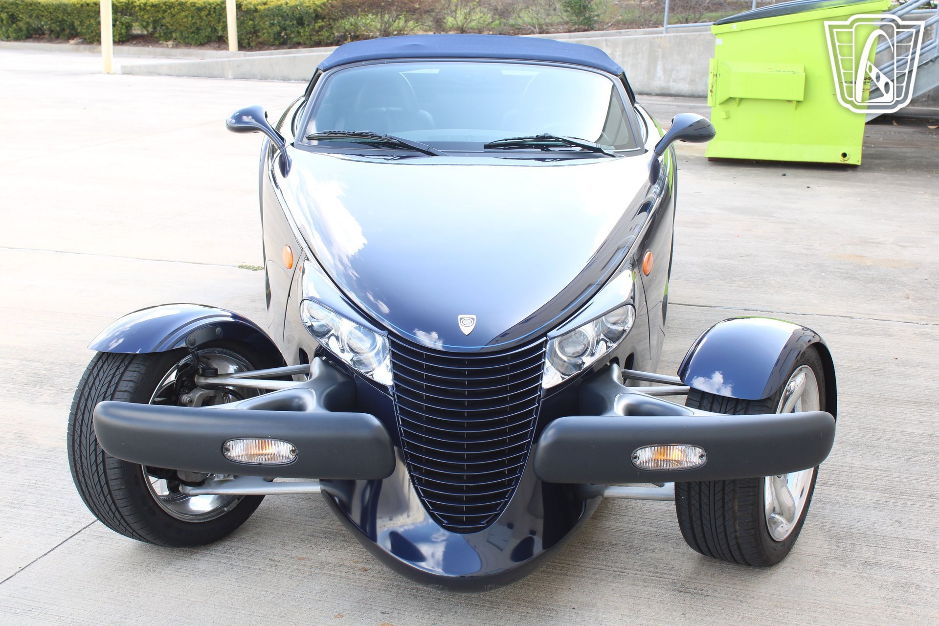 Used 2001 Chrysler Prowler RWD image 11