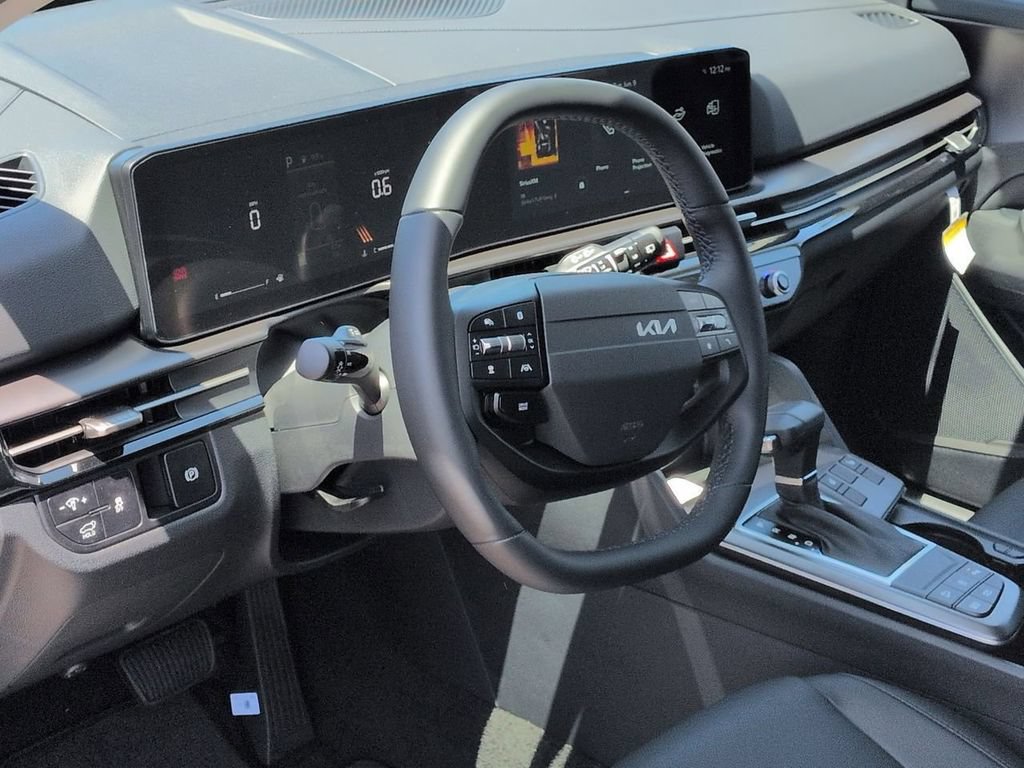 New 2026 Kia Sportage EX FWD image 10