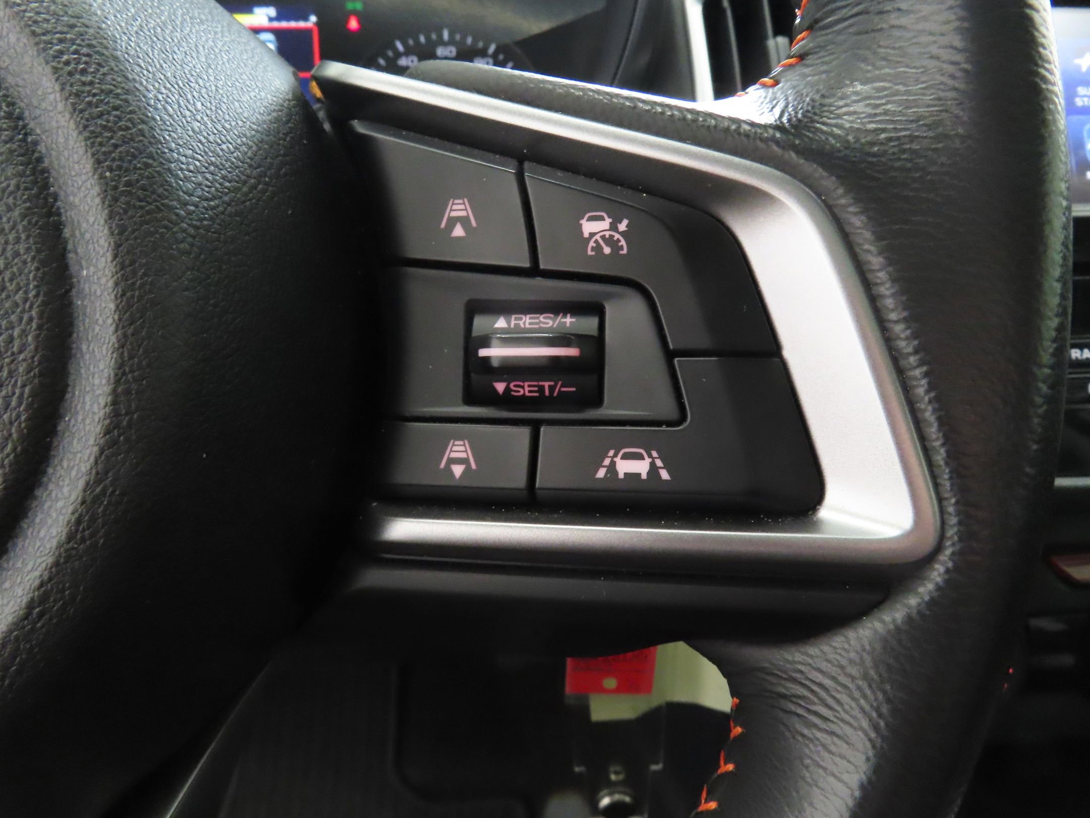 Used 2019 Subaru Crosstrek 2.0i Premium AWD/4WD image 16