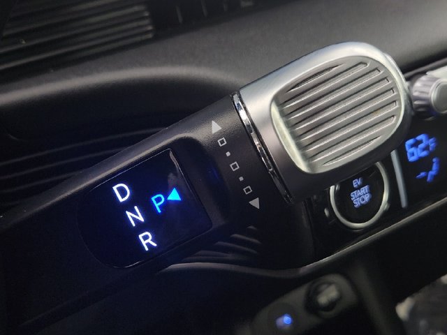Certified 2024 Hyundai Ioniq 5 Limited AWD/4WD image 30