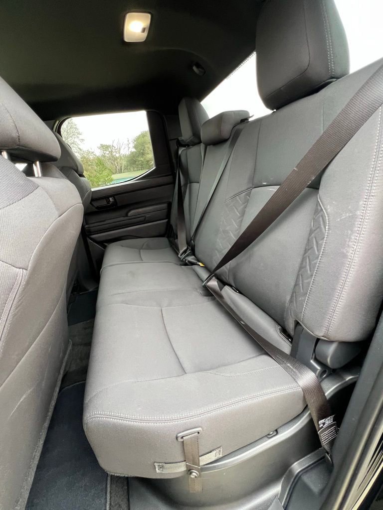 Used 2025 Toyota Tacoma SR image 15