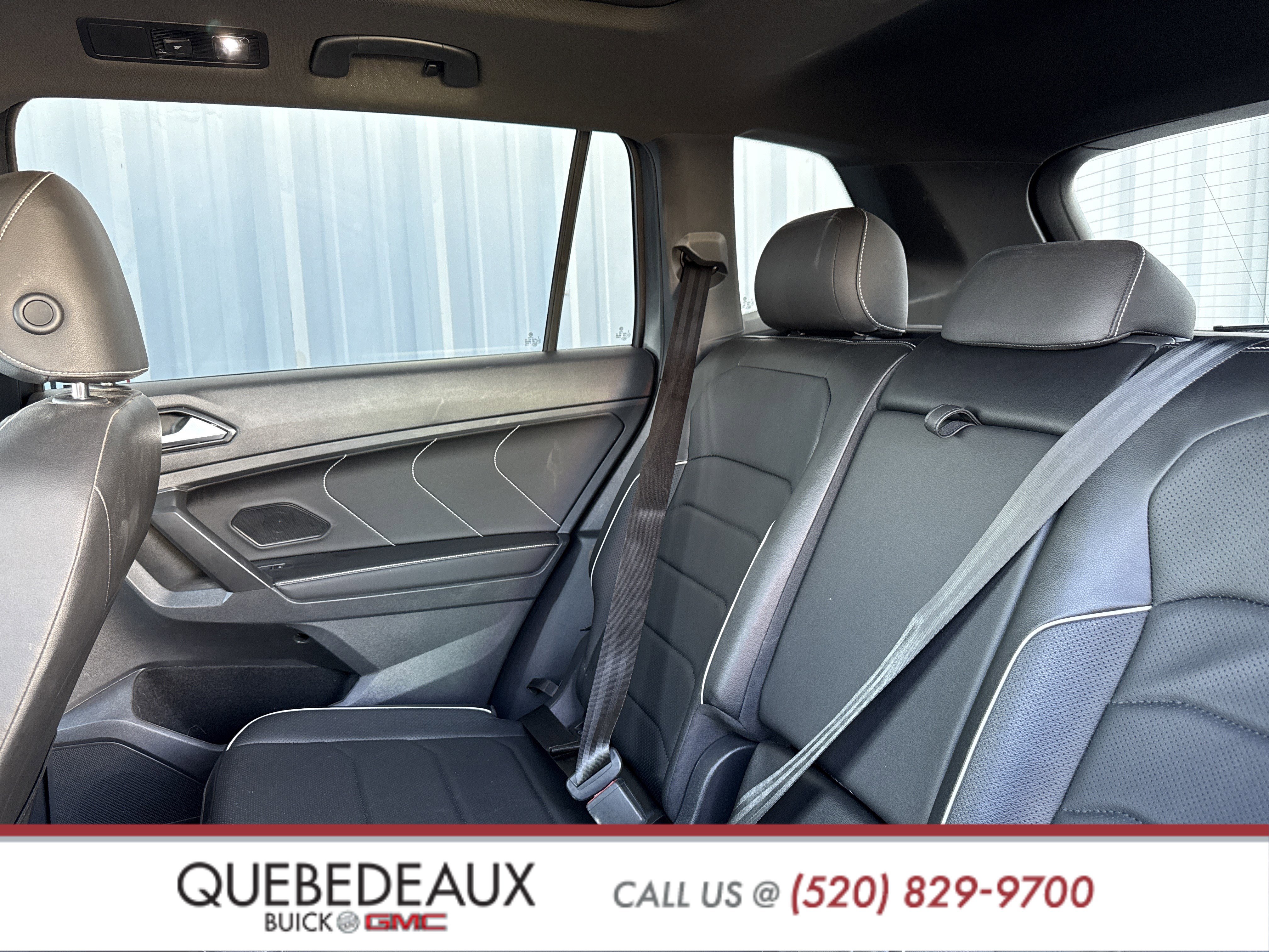 Used 2022 Volkswagen Tiguan SEL R-Line image 23