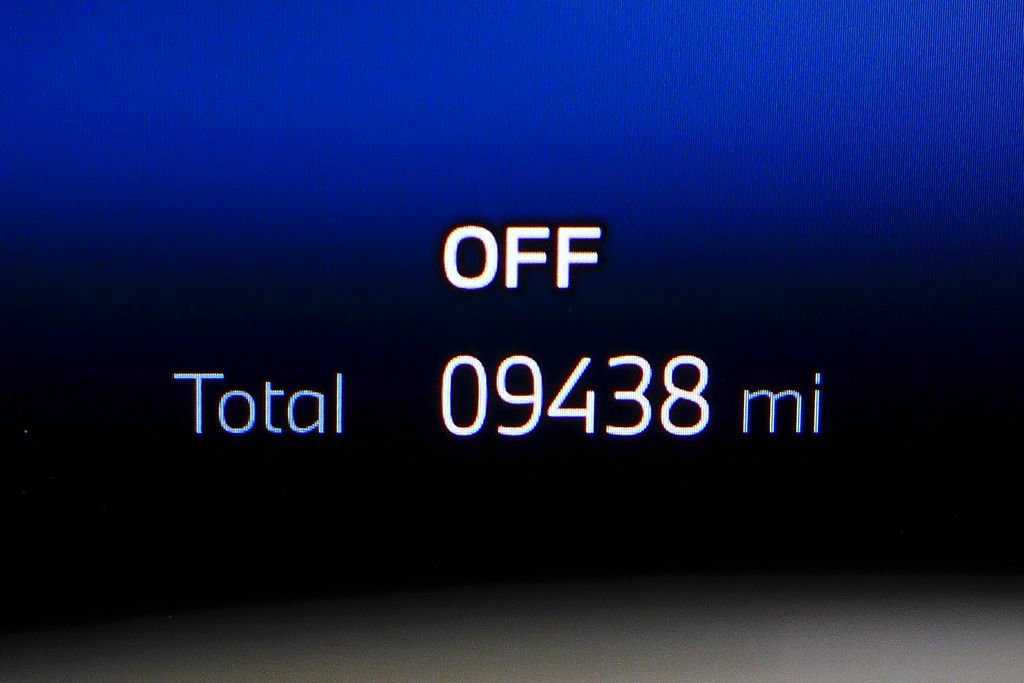 Certified 2023 BMW iX xDrive50 w/ Premium Package image 31