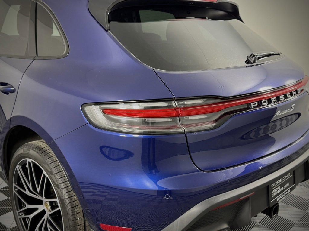 Used 2022 Porsche Macan S image 12