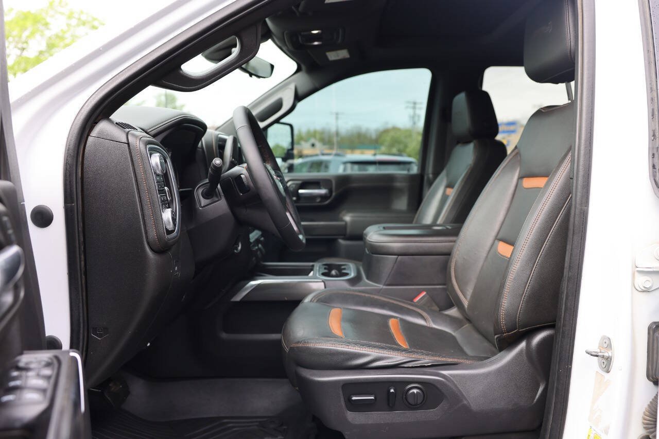 Used 2020 GMC Sierra 2500 AT4 w/ AT4 Premium Package AWD/4WD image 19