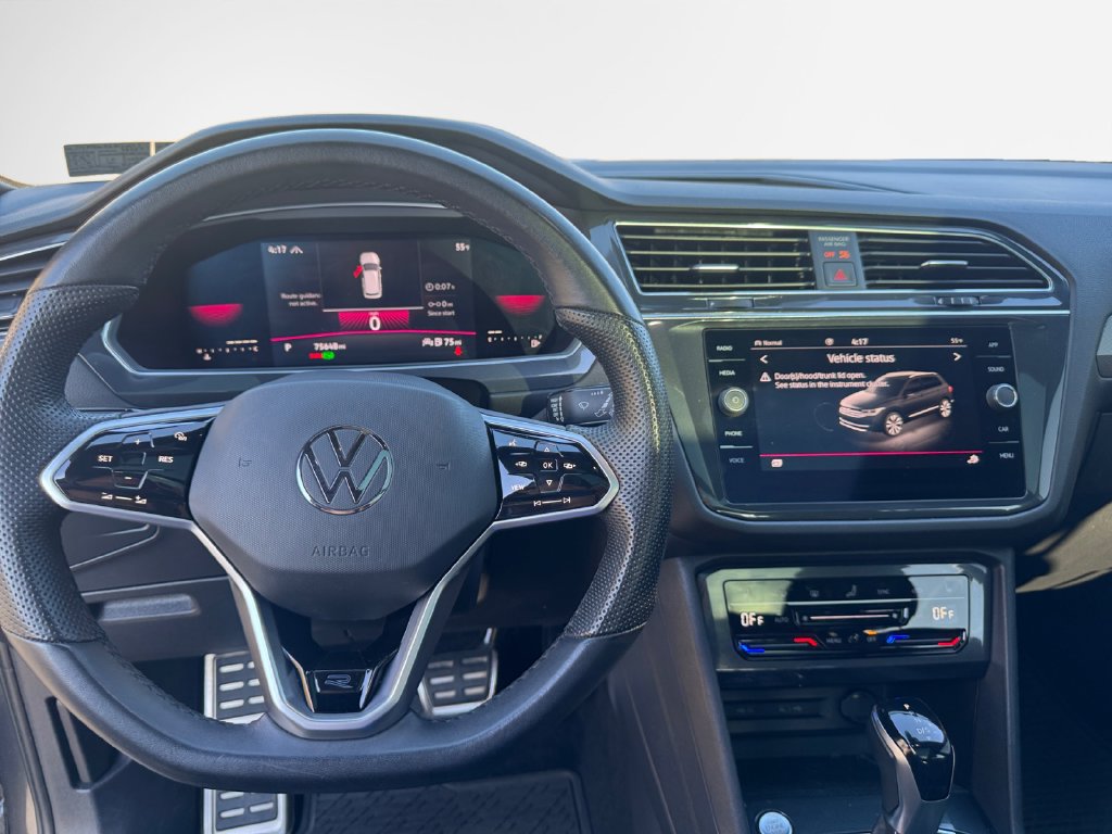 Used 2022 Volkswagen Tiguan SE R-Line AWD/4WD image 23