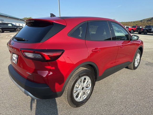 New 2025 Ford Escape Active image 3