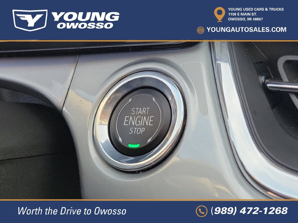Used 2025 Chevrolet Trax LT w/ Driver Confidence Package FWD image 16