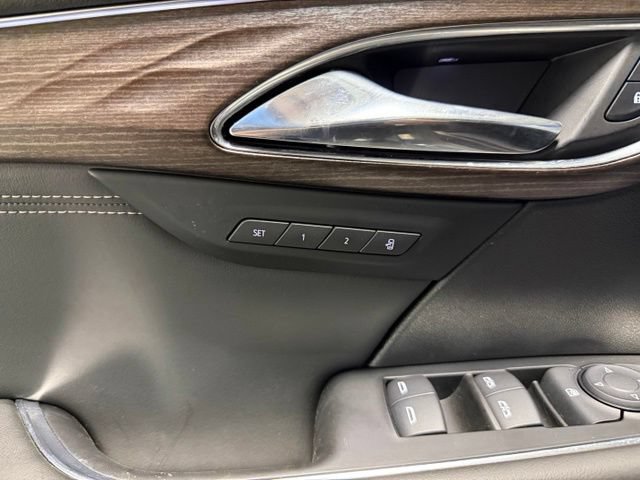 Used 2023 Buick Envision Avenir AWD/4WD image 12