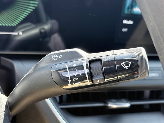 Used 2025 Kia K4 FWD image 16