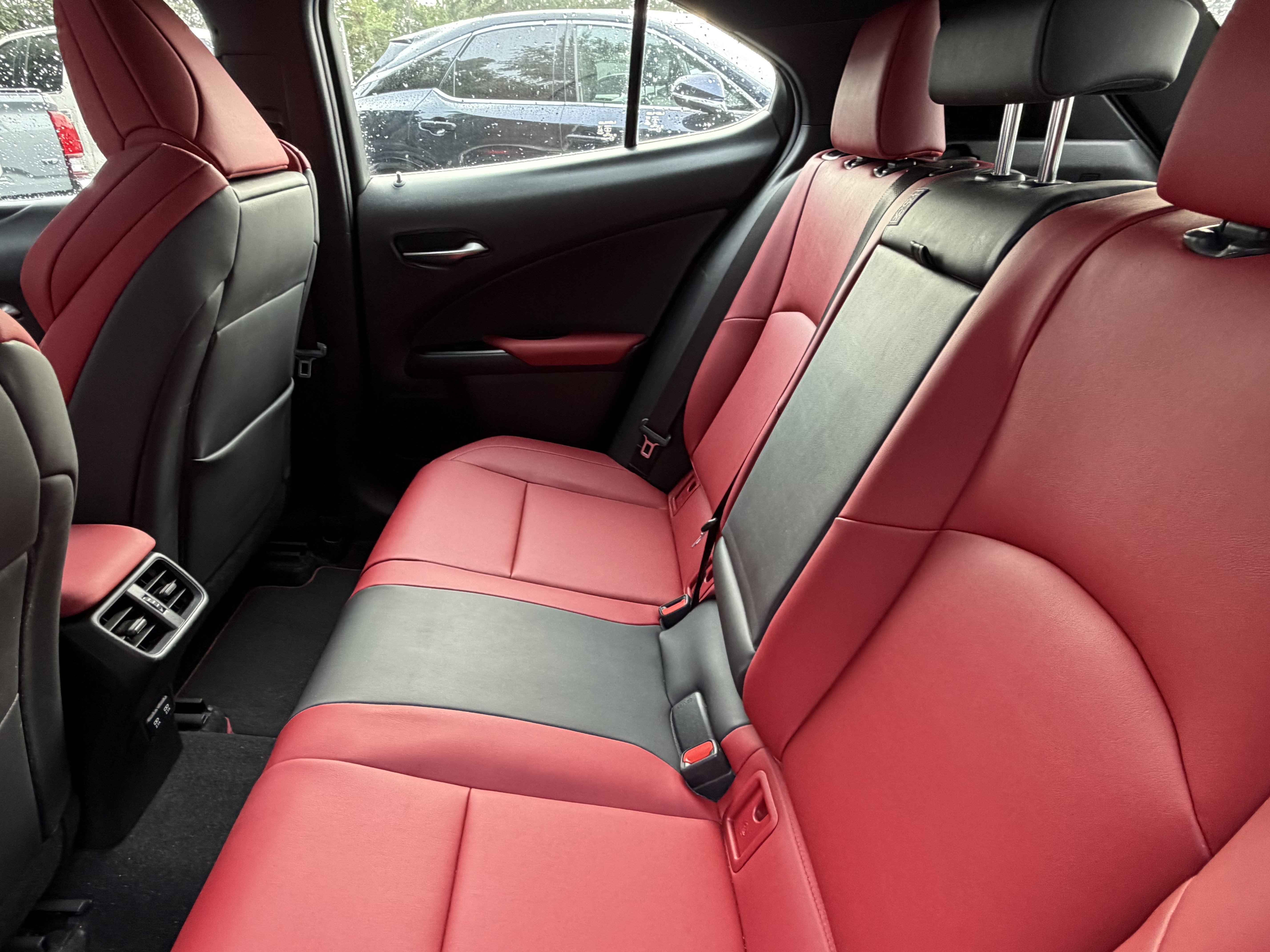 Used 2019 Lexus UX 250h F Sport w/ F Sport Premium Package AWD/4WD image 32
