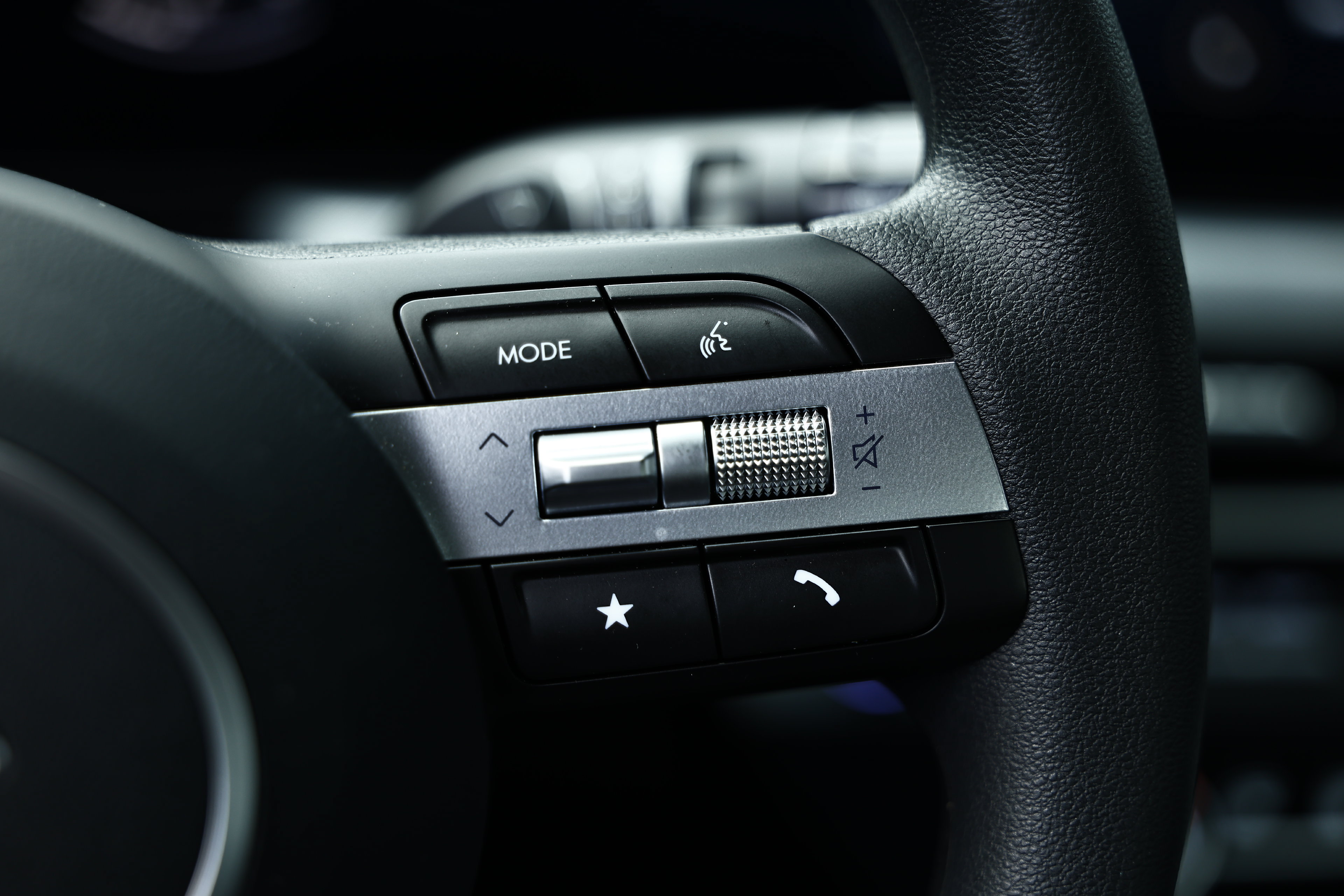 Certified 2025 Hyundai Sonata SE FWD image 32