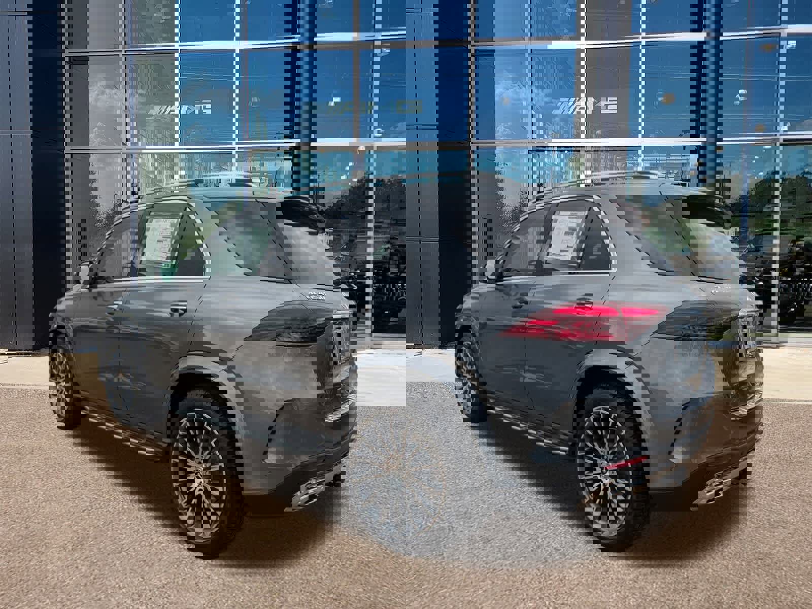 New 2026 Mercedes-Benz GLE 450 4MATIC image 3