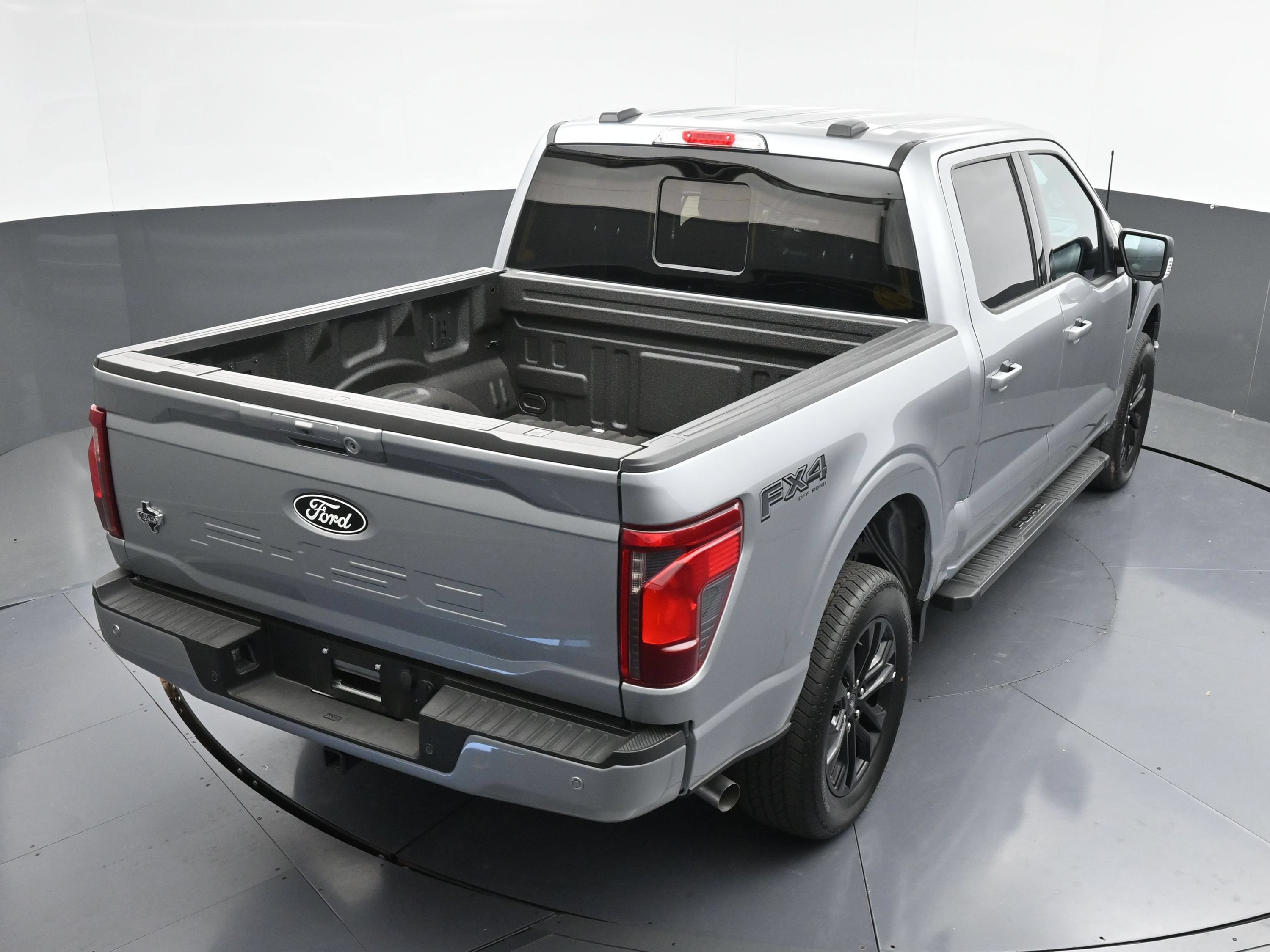 Used 2026 Ford F150 XLT w/ Equipment Group 302A MID AWD/4WD image 38
