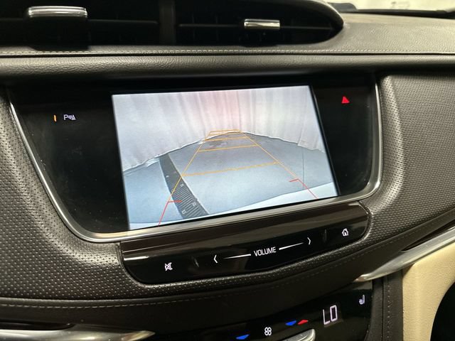 Used 2017 Cadillac XT5 Luxury w/ Driver Awareness Package FWD image 12