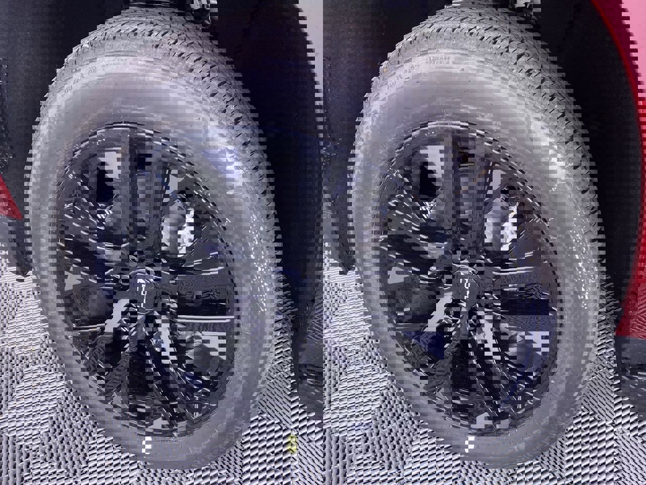 New 2025 Chevrolet Tahoe Premier image 16