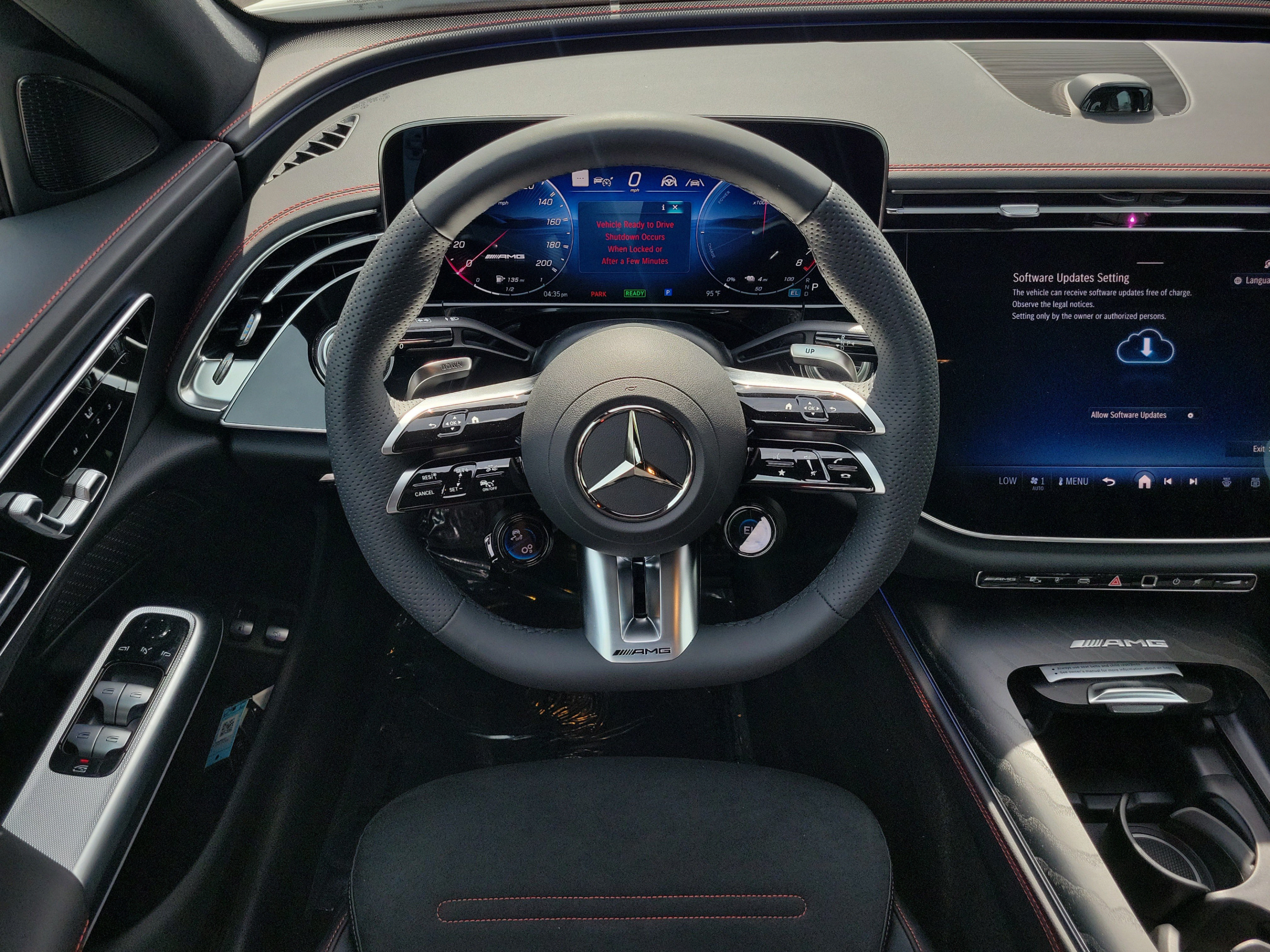 New 2026 Mercedes-Benz E 53 AMG e 4MATIC Sedan image 13