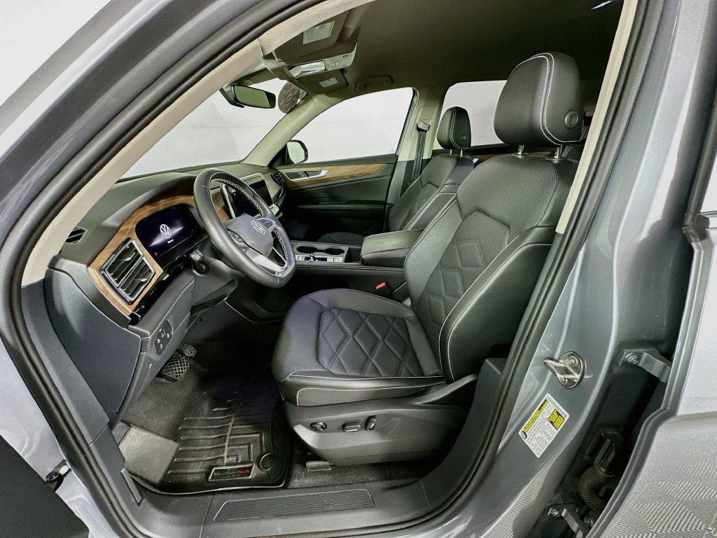 Used 2024 Volkswagen Atlas SE AWD/4WD image 28