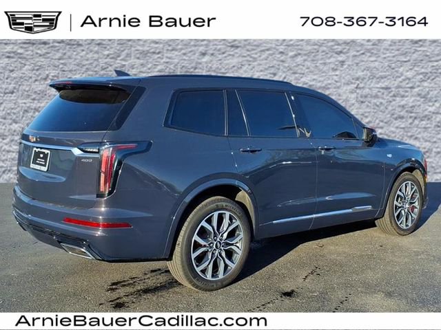 Certified 2024 Cadillac XT6 Sport w/ Technology Package AWD/4WD image 6