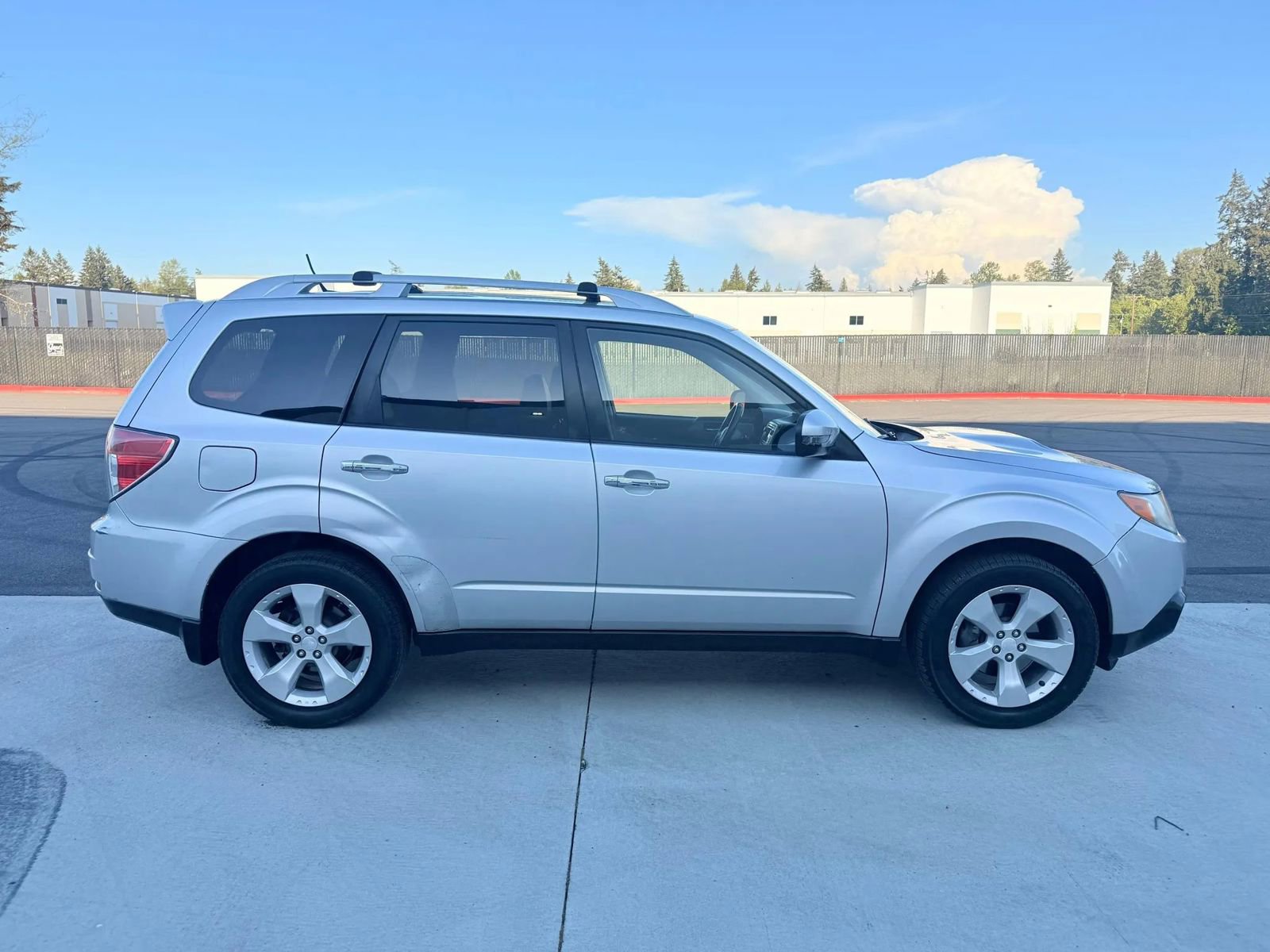 Used 2011 Subaru Forester 2.5XT Touring w/ Popular Equipment Group 1B AWD/4WD image 6