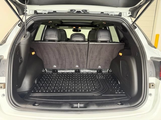Used 2024 Jeep Compass Limited w/ High Altitude Package AWD/4WD image 31