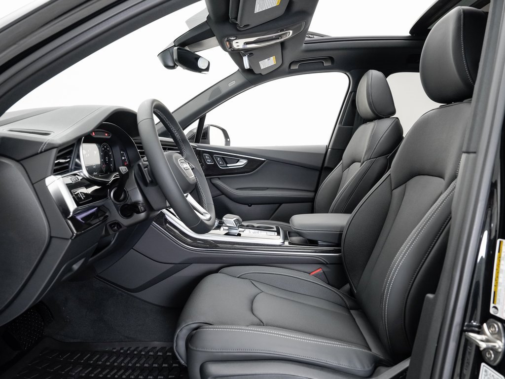 New 2025 Audi Q7 3.0T Prestige image 6