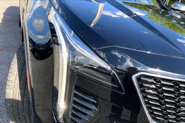 Used 2023 Cadillac XT4 Premium Luxury w/ Technology Package AWD/4WD image 27