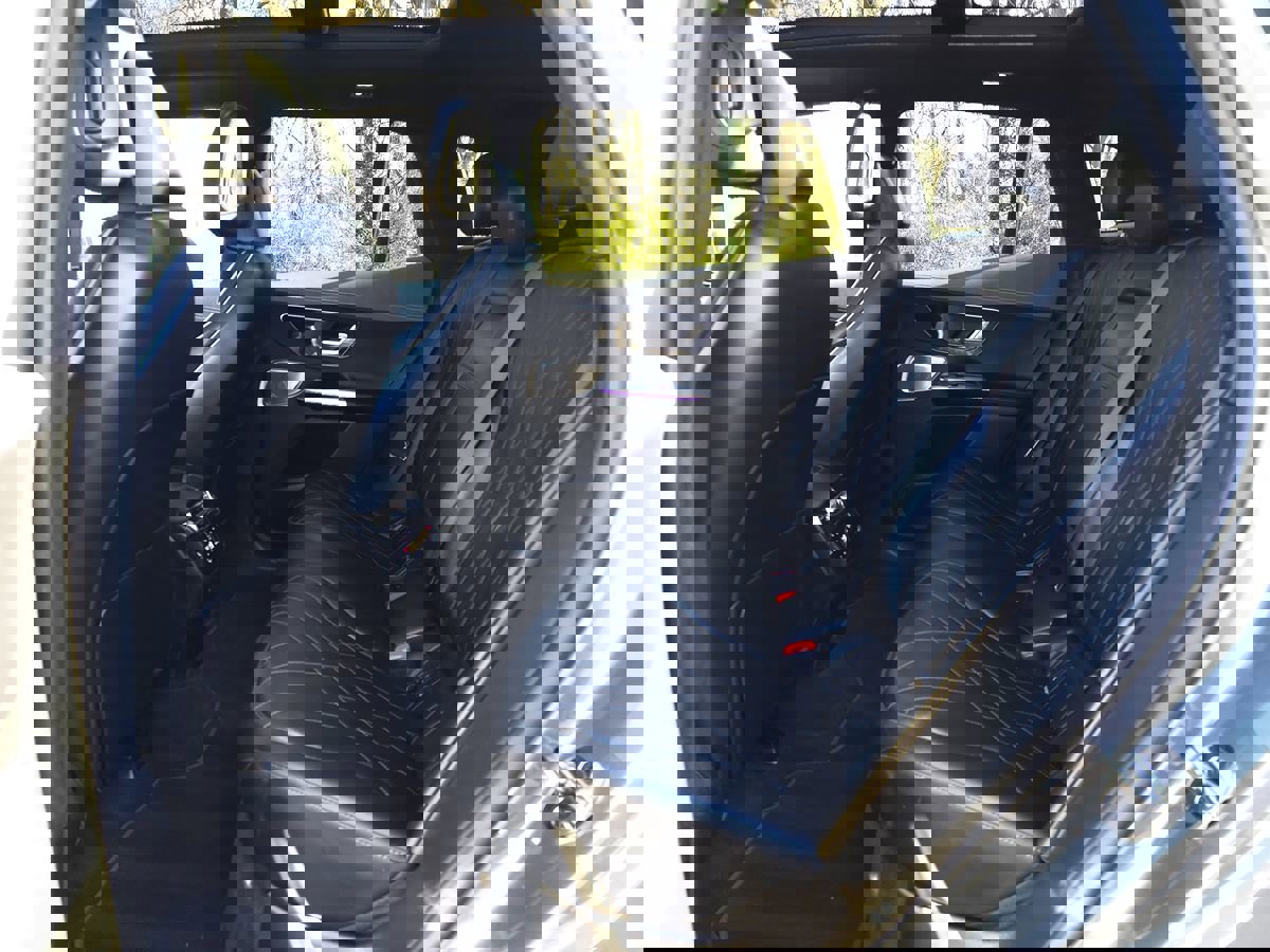 Used 2023 Mercedes-Benz EQE 500 4MATIC SUV image 15