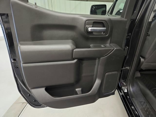 Used 2022 Chevrolet Silverado 1500 Custom w/ LPO, Dark Essentials Package AWD/4WD image 31