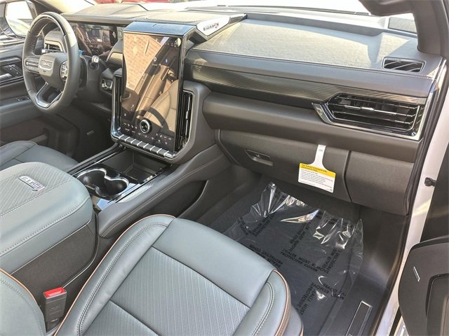 New 2026 GMC Yukon XL AT4 w/ AT4 Premium Plus Package image 32