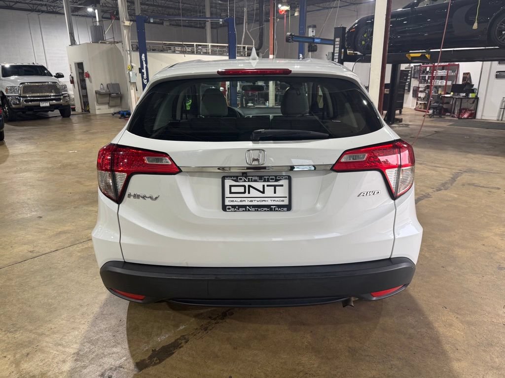 Used 2020 Honda HR-V LX image 3
