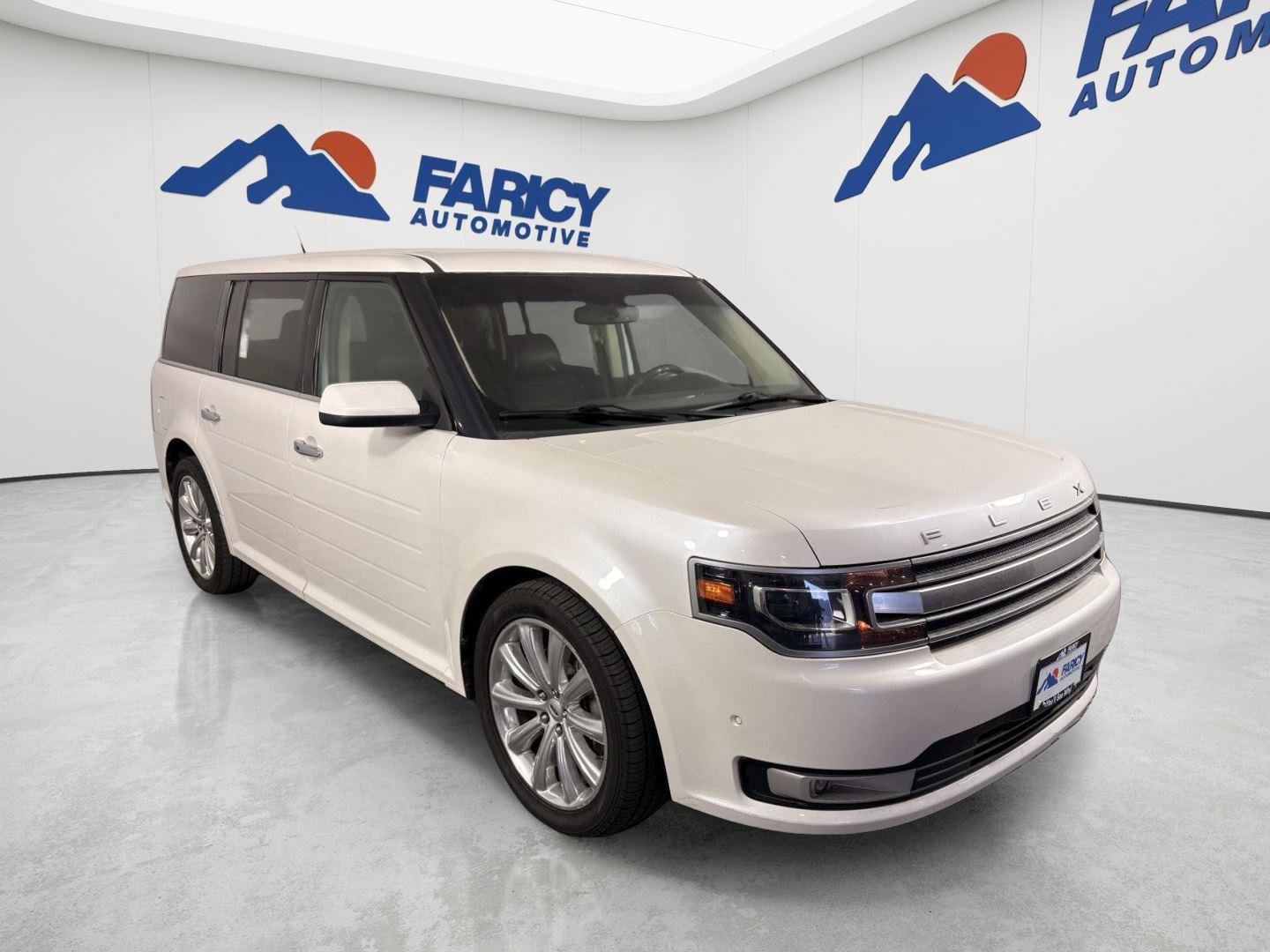 Used 2019 Ford Flex Limited w/ Equipment Group 303A AWD/4WD image 10