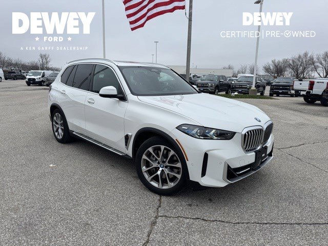 Used 2025 BMW X5 xDrive50e image 1