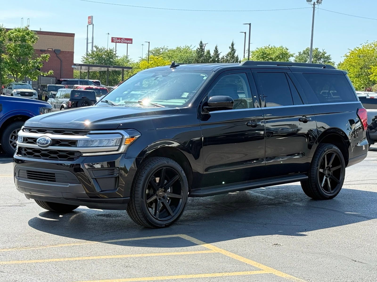 Used 2023 Ford Expedition Max XL AWD/4WD image 8