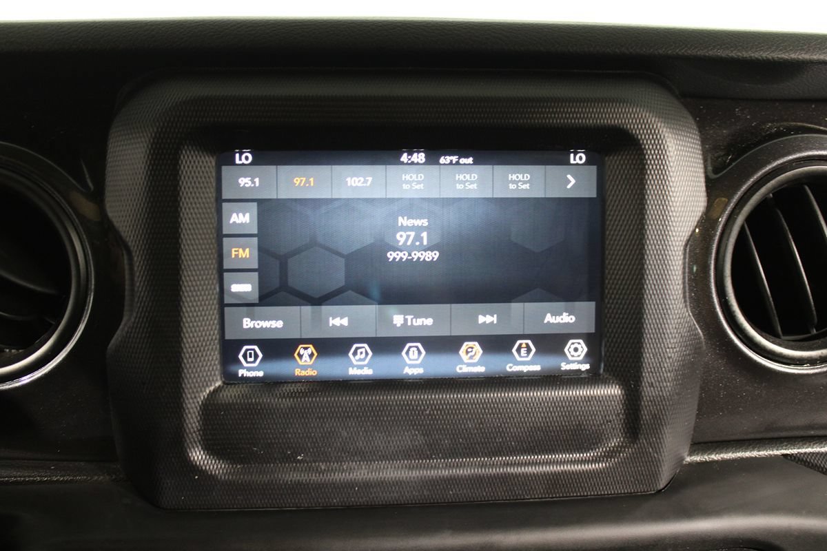 Used 2020 Jeep Wrangler Unlimited Sport AWD/4WD image 22