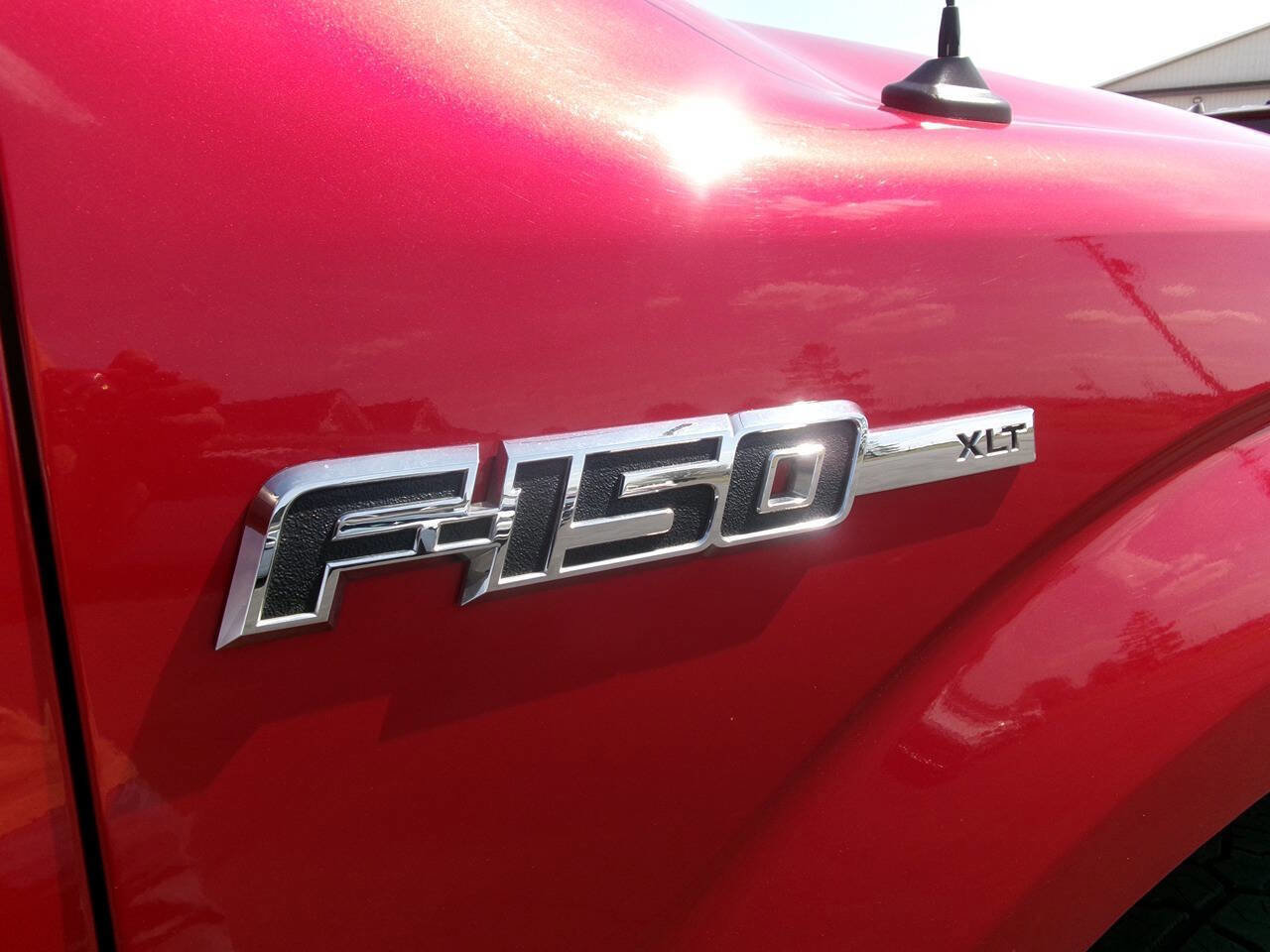 Used 2012 Ford F150 XLT w/ XLT Chrome Pkg AWD/4WD image 13