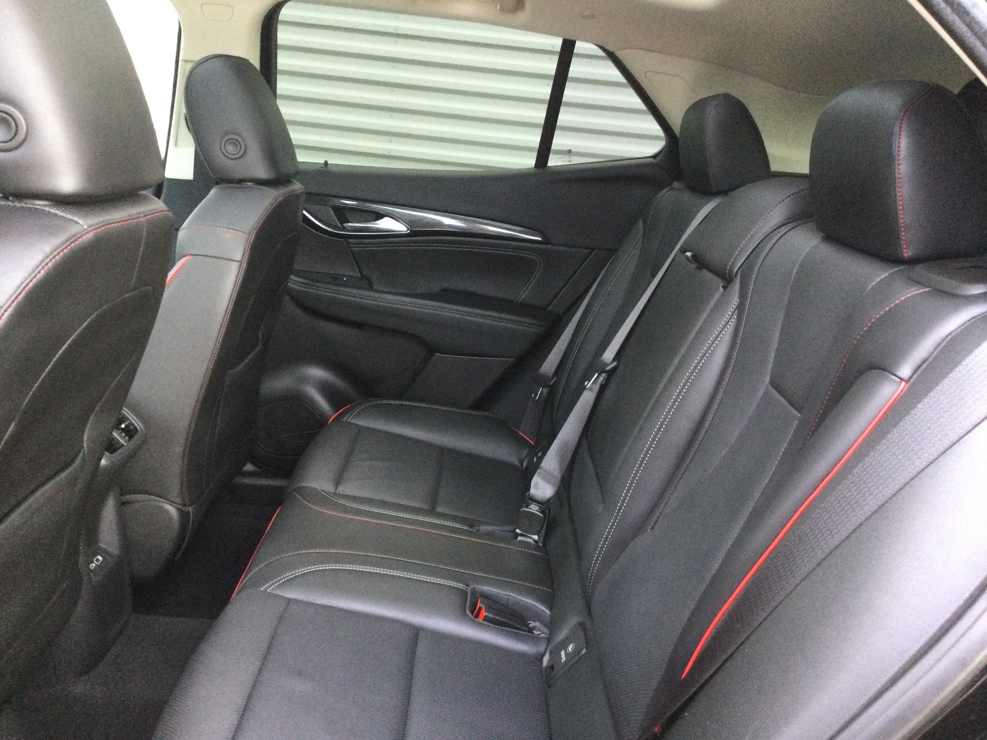 Used 2023 Buick Envision Essence w/ Sport Touring Package AWD/4WD image 7