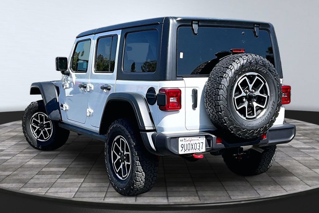 Certified 2025 Jeep Wrangler Unlimited Rubicon w/ Convenience Group AWD/4WD image 21