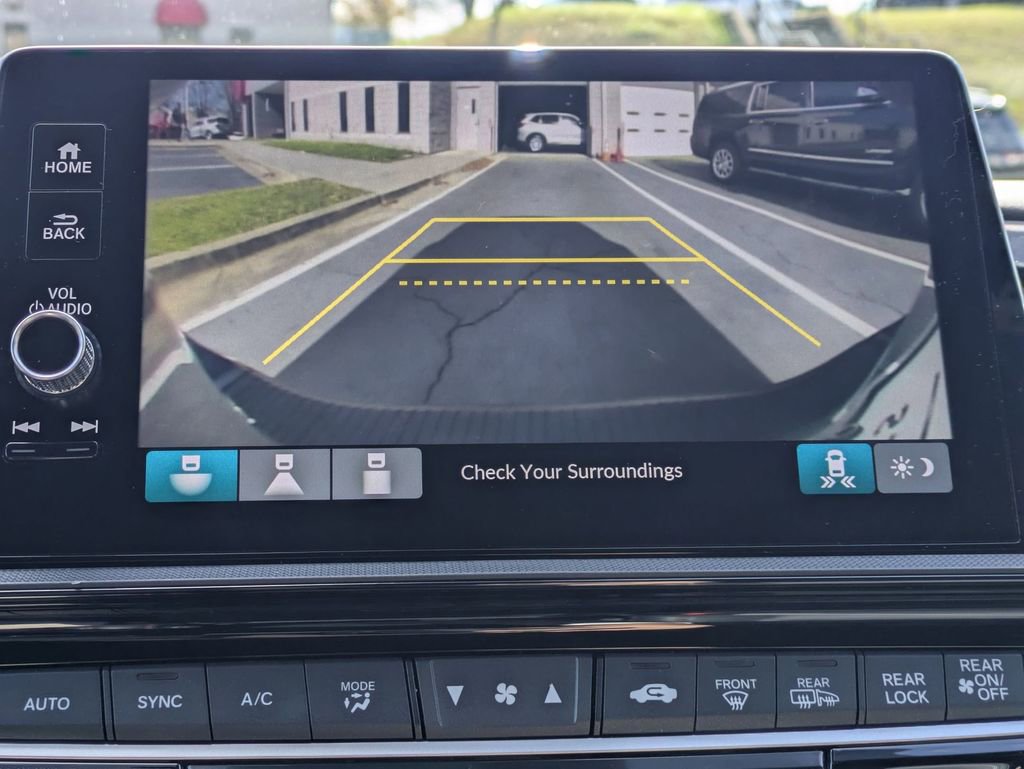 Used 2025 Honda Odyssey Sport-L image 19