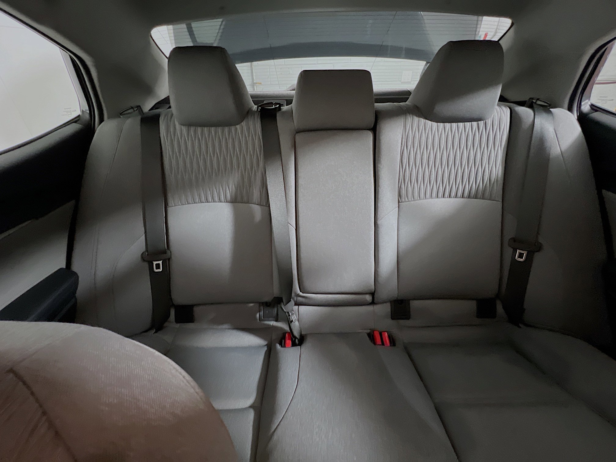 Used 2025 Toyota Camry LE image 33