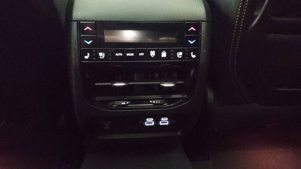 Used 2022 Jeep Grand Cherokee Summit image 15