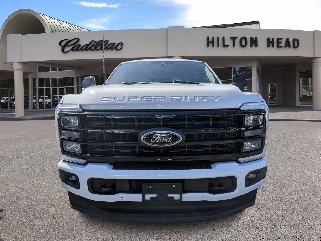 Used 2023 Ford F250 Lariat w/ Black Appearance Package AWD/4WD image 8