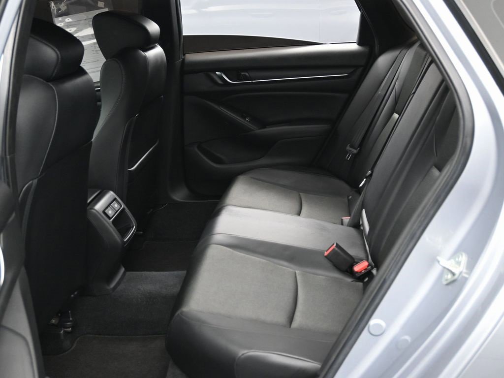 Used 2021 Honda Accord Sport image 31