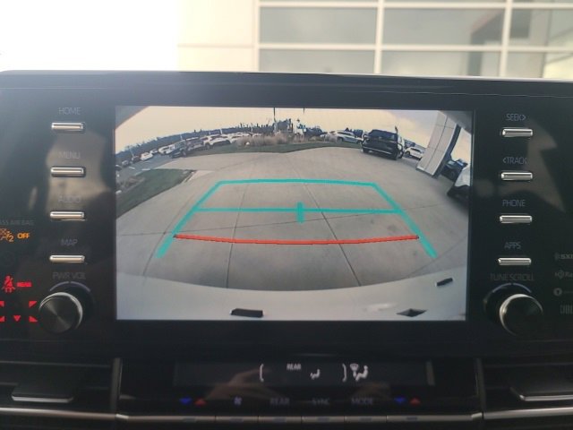 Used 2023 Toyota Sienna XLE image 28