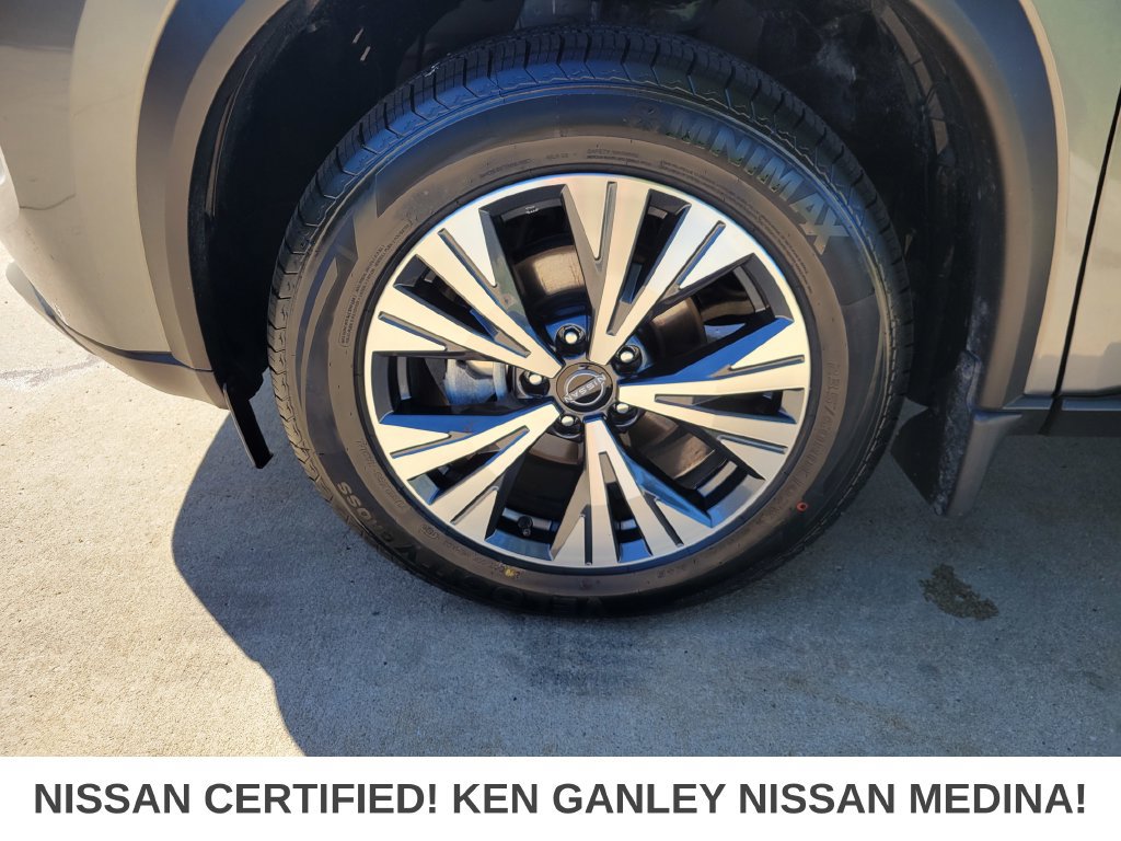 Certified 2023 Nissan Rogue SV AWD/4WD image 18