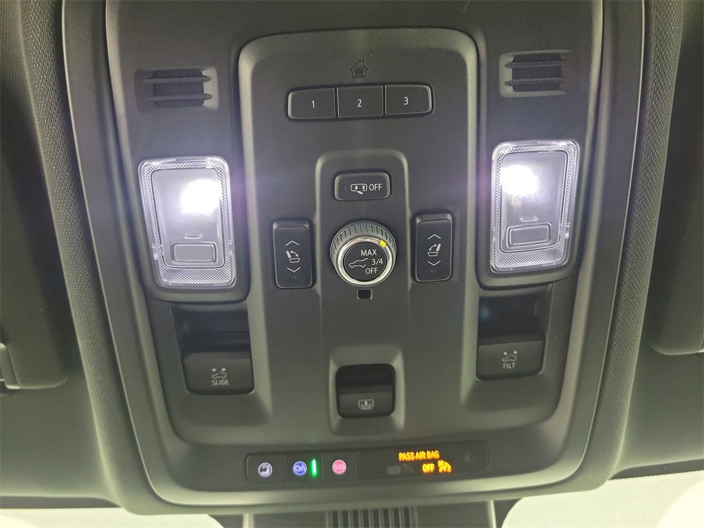 Used 2023 GMC Yukon AT4 w/ AT4 Premium Plus Package image 30