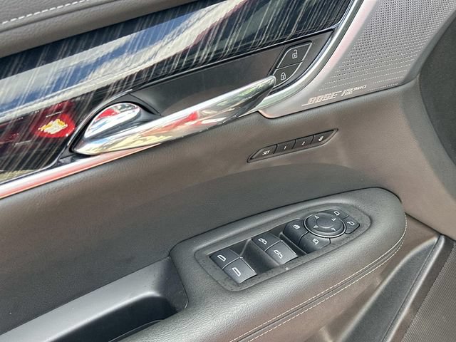 Used 2024 Cadillac XT6 Premium Luxury w/ LPO, Floor Liner Package AWD/4WD image 17