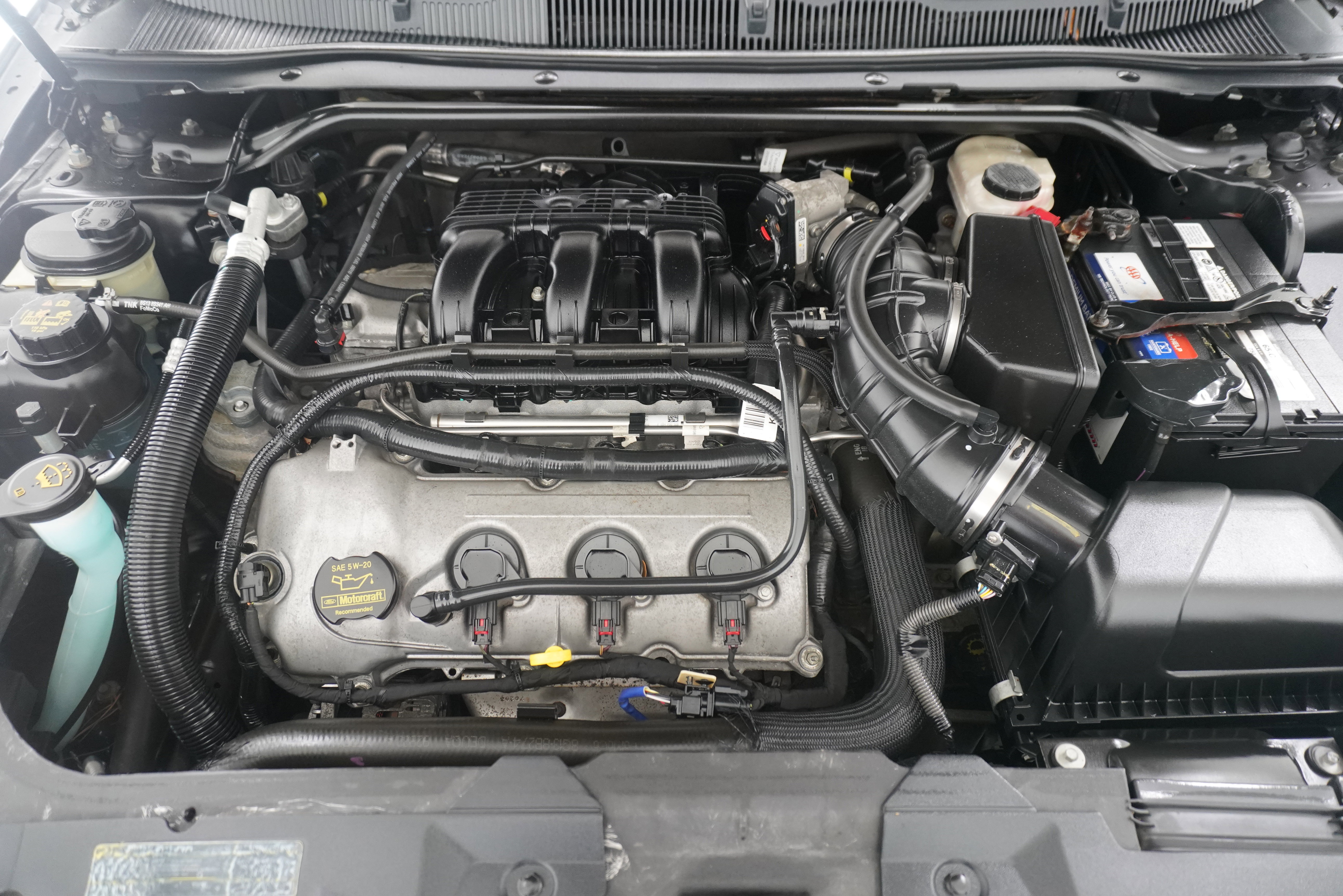 Used 2011 Ford Taurus Limited w/ 301A Rapid Spec Order Code image 31