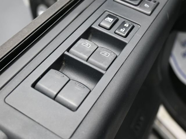 Used 2012 Nissan Titan SL w/ SL Technology Pkg image 14